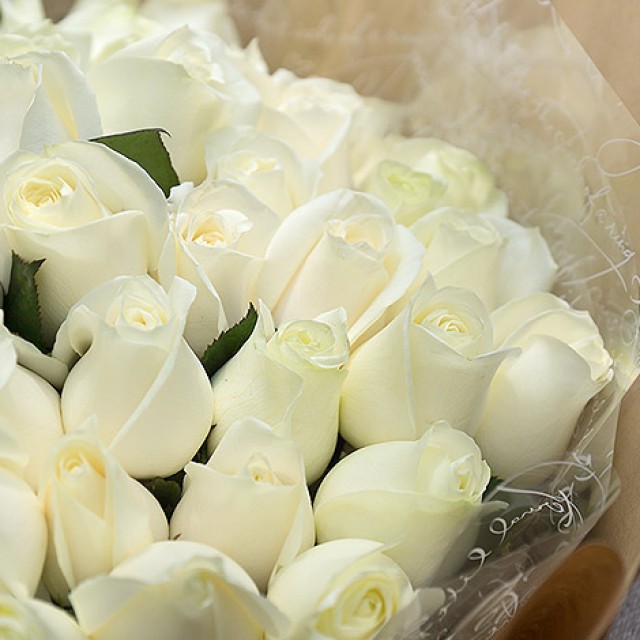 花店送花 愛戀99朵白玫瑰花束
