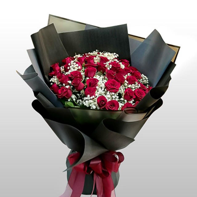 驚喜首選 50朵紅玫瑰花束 花店精心推薦 紅玫瑰 玫瑰 玫瑰花束 