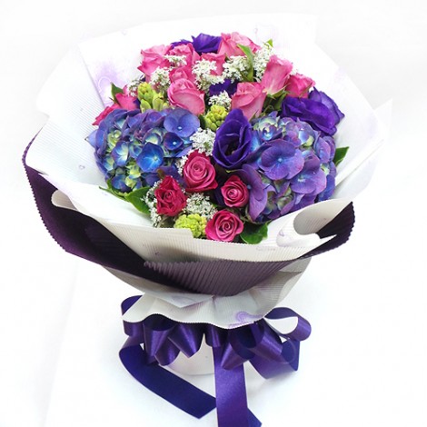浪漫尊貴紫玫瑰繡球花束